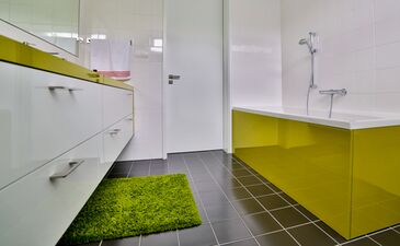 Ukázka realizace koupelny v zelené barvě